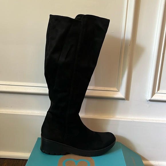 Bzees Brandy boot size 7W black - Picture 2 of 5